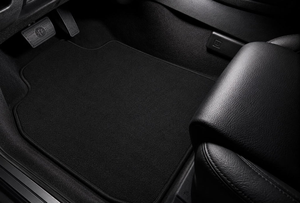 Bmw iX1 Paspas Tam Uyumlu Premium Velür Oto Halı Paspas 4'lü Set Kaymaz Taban Siyah | Kişiselleştirilebilir